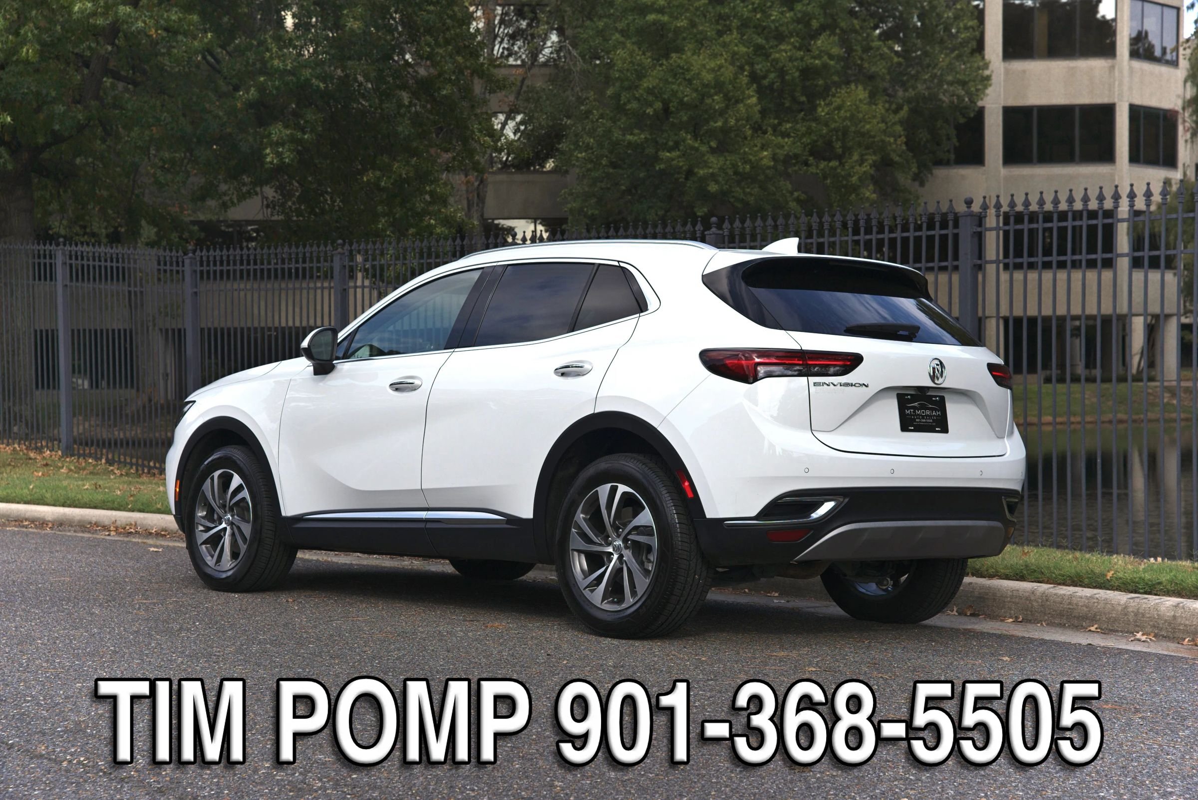 Used 2023 Buick Envision Essence FWD image 8