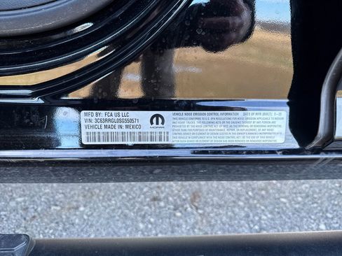 Used 2025 RAM 3500 Tradesman image 31