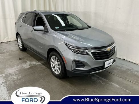 Used 2024 Chevrolet Equinox LT AWD/4WD image 1