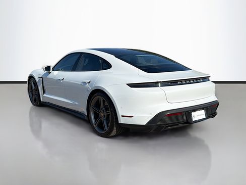 Used 2022 Porsche Taycan Turbo S image 5