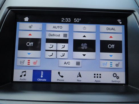 Used 2016 Ford Taurus SHO w/ Equipment Group 401A AWD/4WD image 23