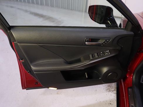 Used 2025 Lexus IS 350 F Sport RWD image 32