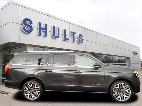 Certified 2025 Ford Expedition Max Platinum w/ Platinum Ultimate Package image 4