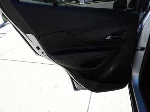 Used 2022 Buick Encore Preferred w/ Safety Package AWD/4WD image 23