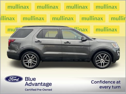 Certified 2017 Ford Explorer Sport w/ Equipment Group 401A image 2