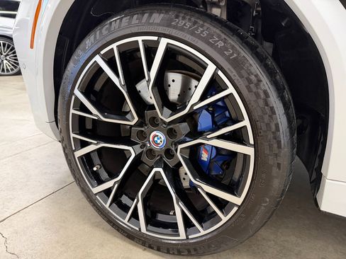 Used 2023 BMW X6 M Competition image 7