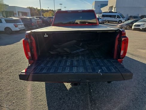 Used 2022 GMC Sierra 2500 SLT w/ X31 Off-Road Package image 14