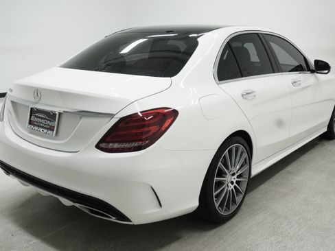 Used 2016 Mercedes-Benz C 300 Sedan image 4