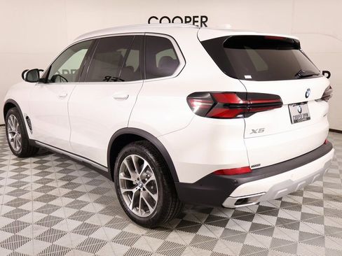 New 2026 BMW X5 xDrive40i w/ Premium Package image 24
