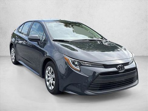 Used 2026 Toyota Corolla LE FWD image 3