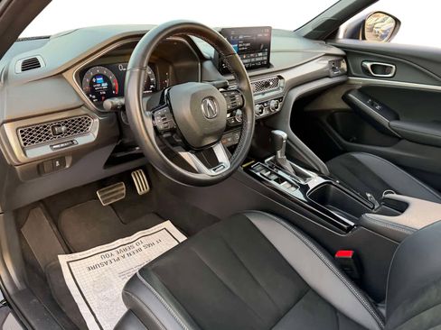Used 2023 Acura Integra A-Spec image 10