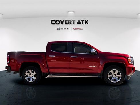 Used 2020 GMC Canyon Denali image 8