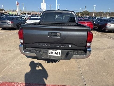 Used 2023 Toyota Tacoma SR5 image 7