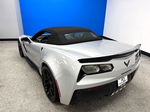 Used 2018 Chevrolet Corvette Z06 image 38