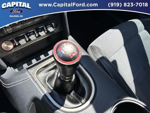 Certified 2020 Ford Mustang Shelby GT350 w/ Technology Package RWD image 29