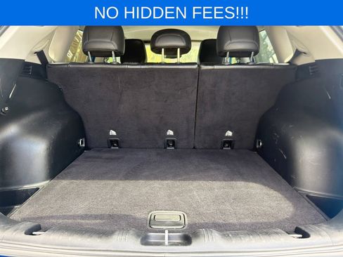 Used 2022 Jeep Compass Latitude AWD/4WD image 9