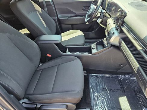 Certified 2024 Hyundai Kona SEL FWD image 13
