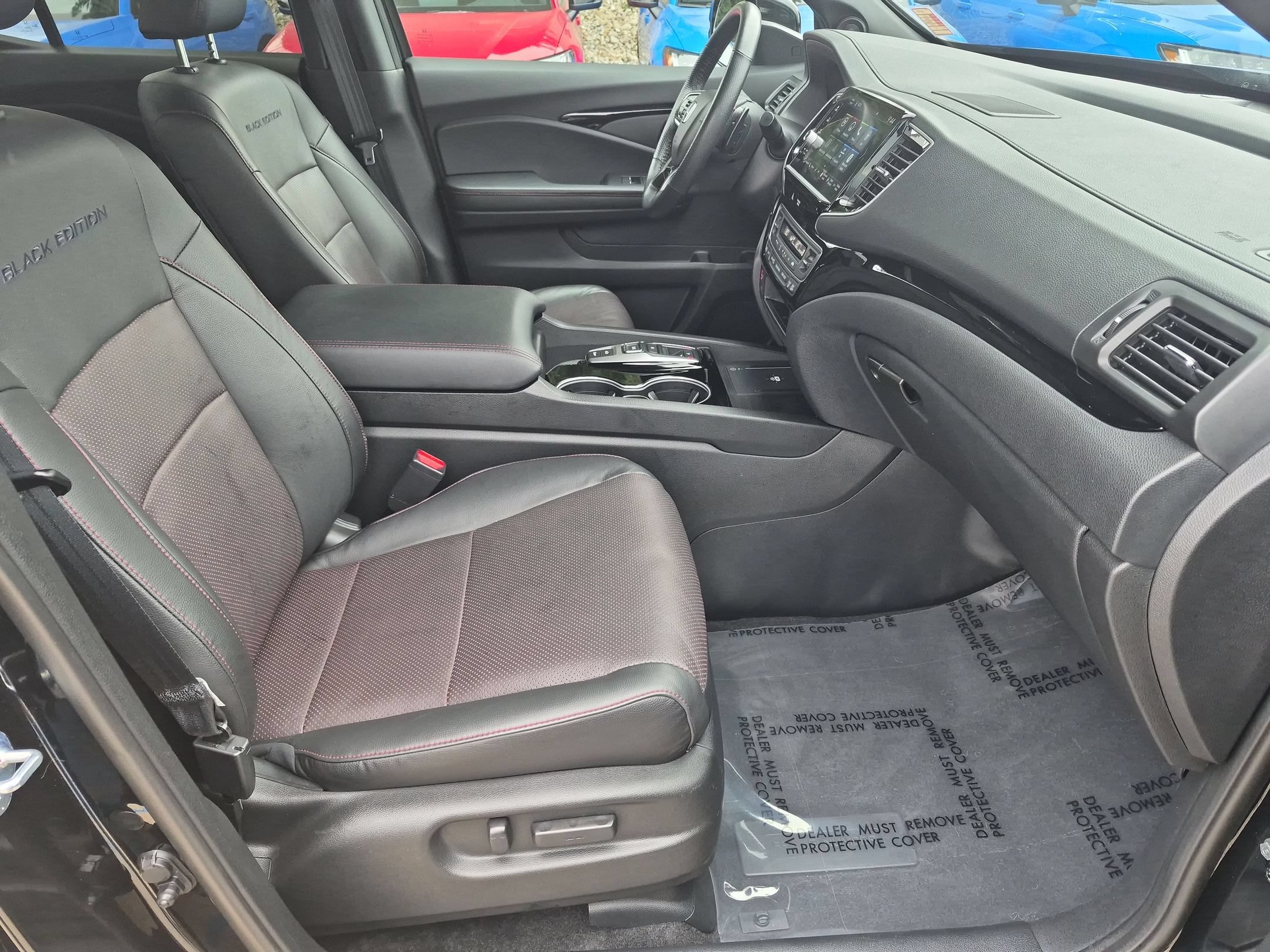 Certified 2025 Honda Ridgeline Black Edition image 32