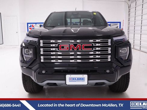 Used 2023 GMC Canyon Denali AWD/4WD image 2