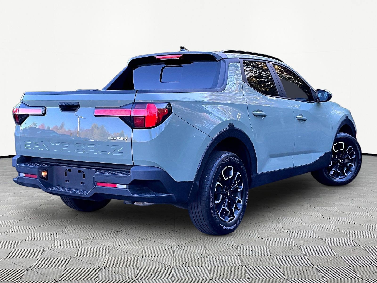 Used 2022 Hyundai Santa Cruz SEL Premium AWD/4WD image 6