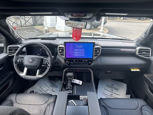 New 2026 Toyota Tundra Platinum AWD/4WD image 17