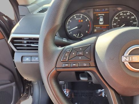 Used 2025 Nissan Altima 2.5 S image 11