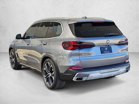New 2026 BMW X5 xDrive50e image 7