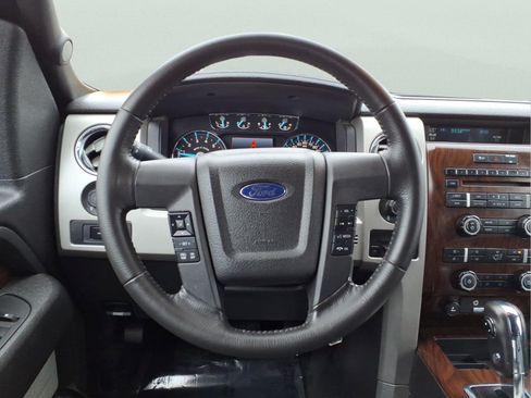 Used 2012 Ford F150 Lariat w/ Lariat Chrome Pkg AWD/4WD image 16
