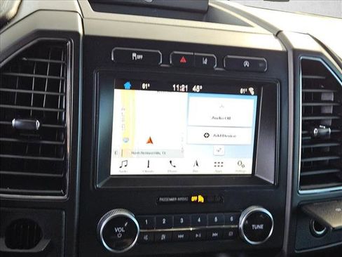 Used 2019 Ford Expedition Limited w/ Equipment Group 301A image 15