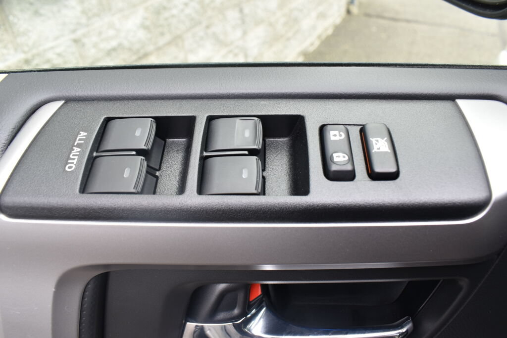 Certified 2024 Toyota 4Runner Limited AWD/4WD image 16