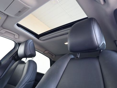 Used 2021 MAZDA CX-30 AWD 2.5 Turbo S image 16