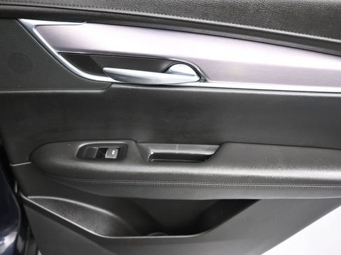 Used 2018 Cadillac XT5 Luxury w/ Driver Awareness Package FWD image 37