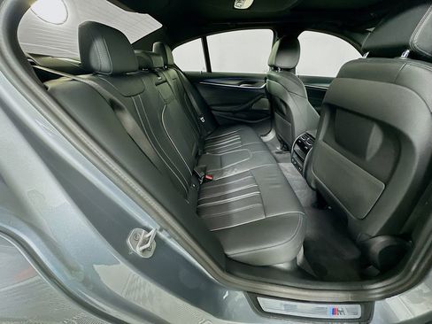 Certified 2023 BMW 530e w/ M Sport Package image 27