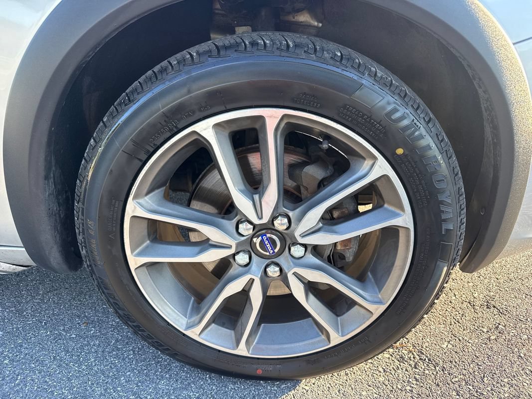 Used 2015 Volvo V60 T5 Cross Country w/ Climate Package AWD/4WD image 32