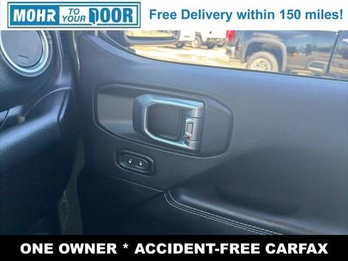 Used 2023 Jeep Wrangler Unlimited Sahara w/ Cold Weather Group image 25