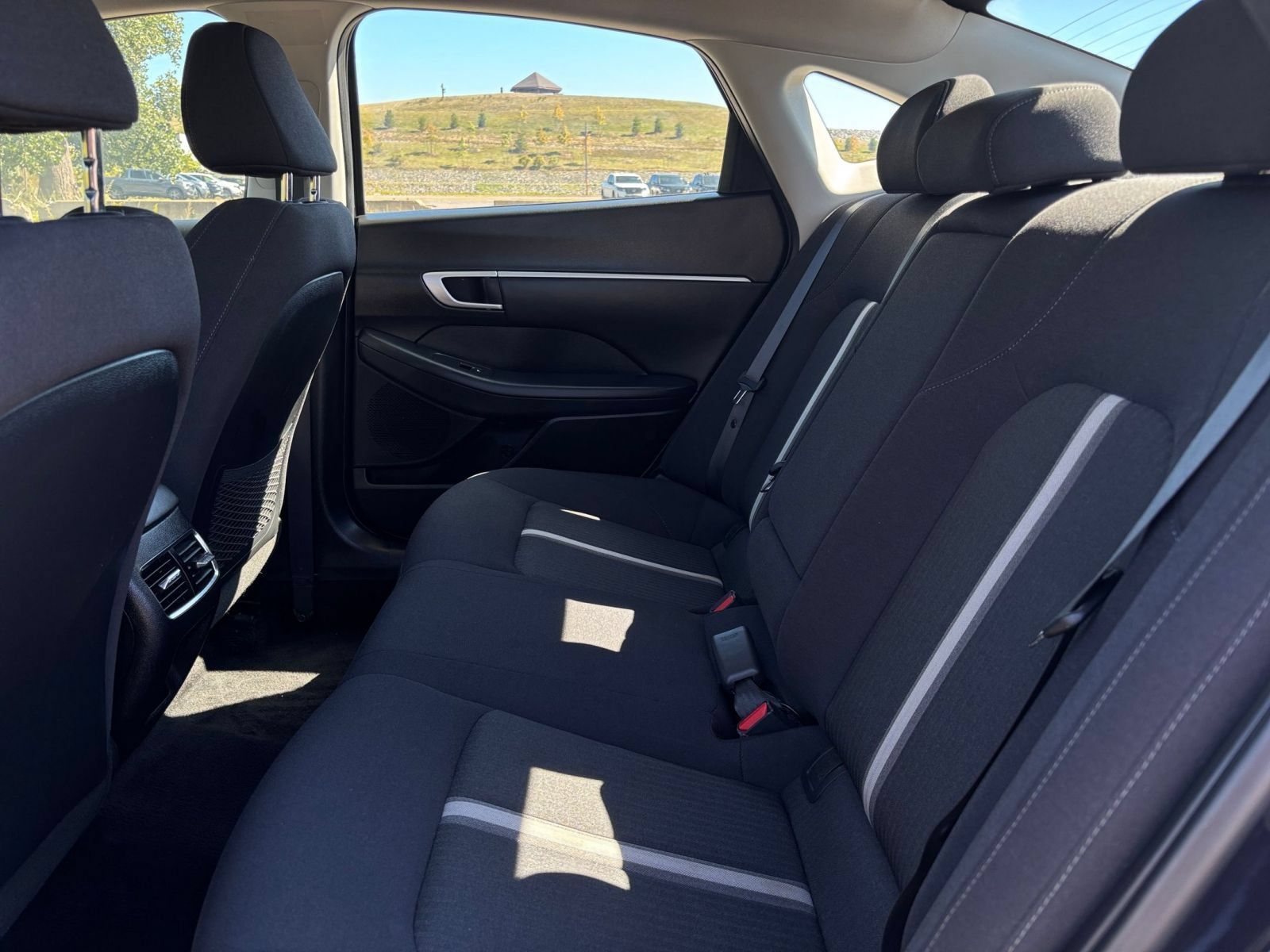 Used 2025 Hyundai Sonata SEL FWD image 21