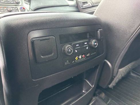 Used 2016 Chevrolet Tahoe LT RWD image 18