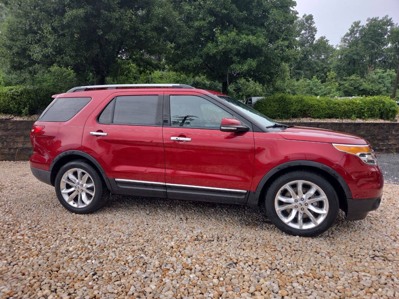 Used 2014 Ford Explorer Limited w/ Equipment Group 302A AWD/4WD image 8