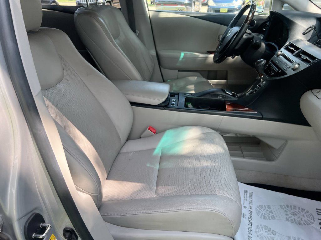 Used 2010 Lexus RX 350 2WD image 25
