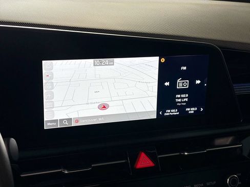 Used 2024 Kia Niro Wind w/ Wind Preserve Package FWD image 16