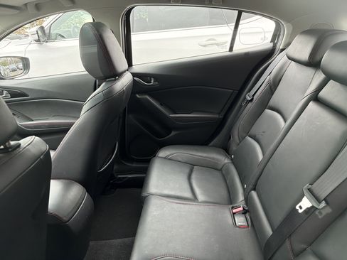 Used 2015 MAZDA MAZDA3 s Touring image 18