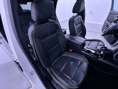 Used 2022 Chevrolet Blazer Premier image 35