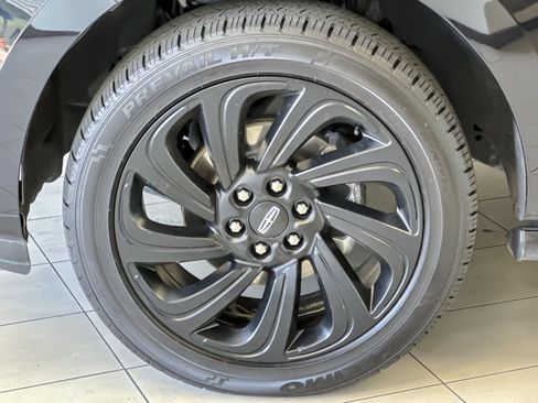 Certified 2023 Lincoln Navigator L Reserve AWD/4WD image 28