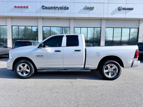 Used 2015 RAM 1500 Express image 4