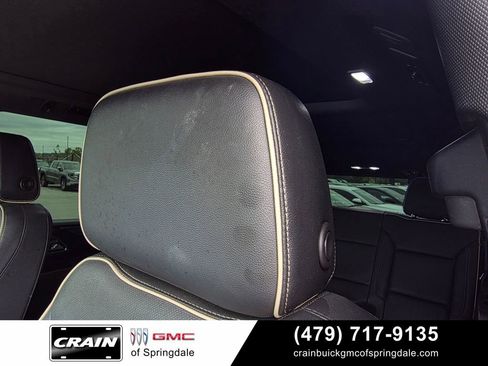 Used 2023 GMC Yukon SLT w/ SLT Premium Package AWD/4WD image 22