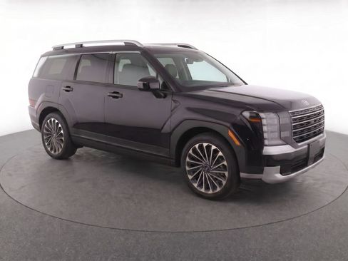Used 2026 Hyundai Palisade Calligraphy AWD/4WD image 2