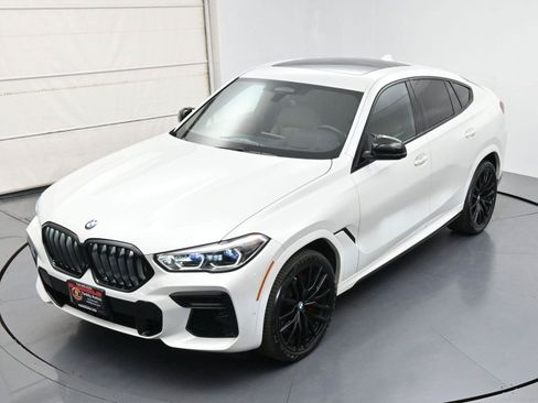 Used 2022 BMW X6 M50i w/ Executive Package AWD/4WD image 38