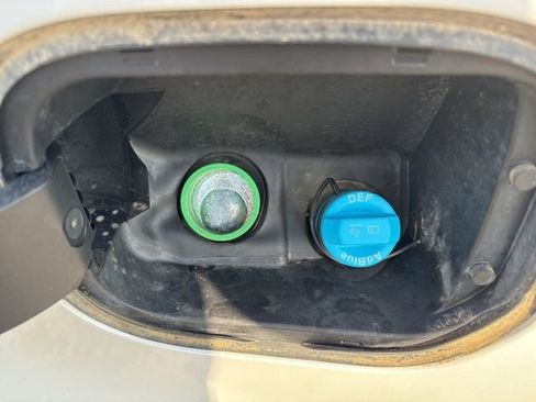 Used 2024 GMC Sierra 1500 Denali w/ Technology Package AWD/4WD image 13