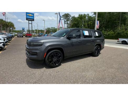 Used 2024 Jeep Grand Wagoneer L Series II w/ Quick Order Packagew 28T image 6