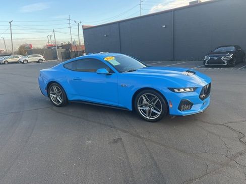 Used 2024 Ford Mustang GT Premium image 2